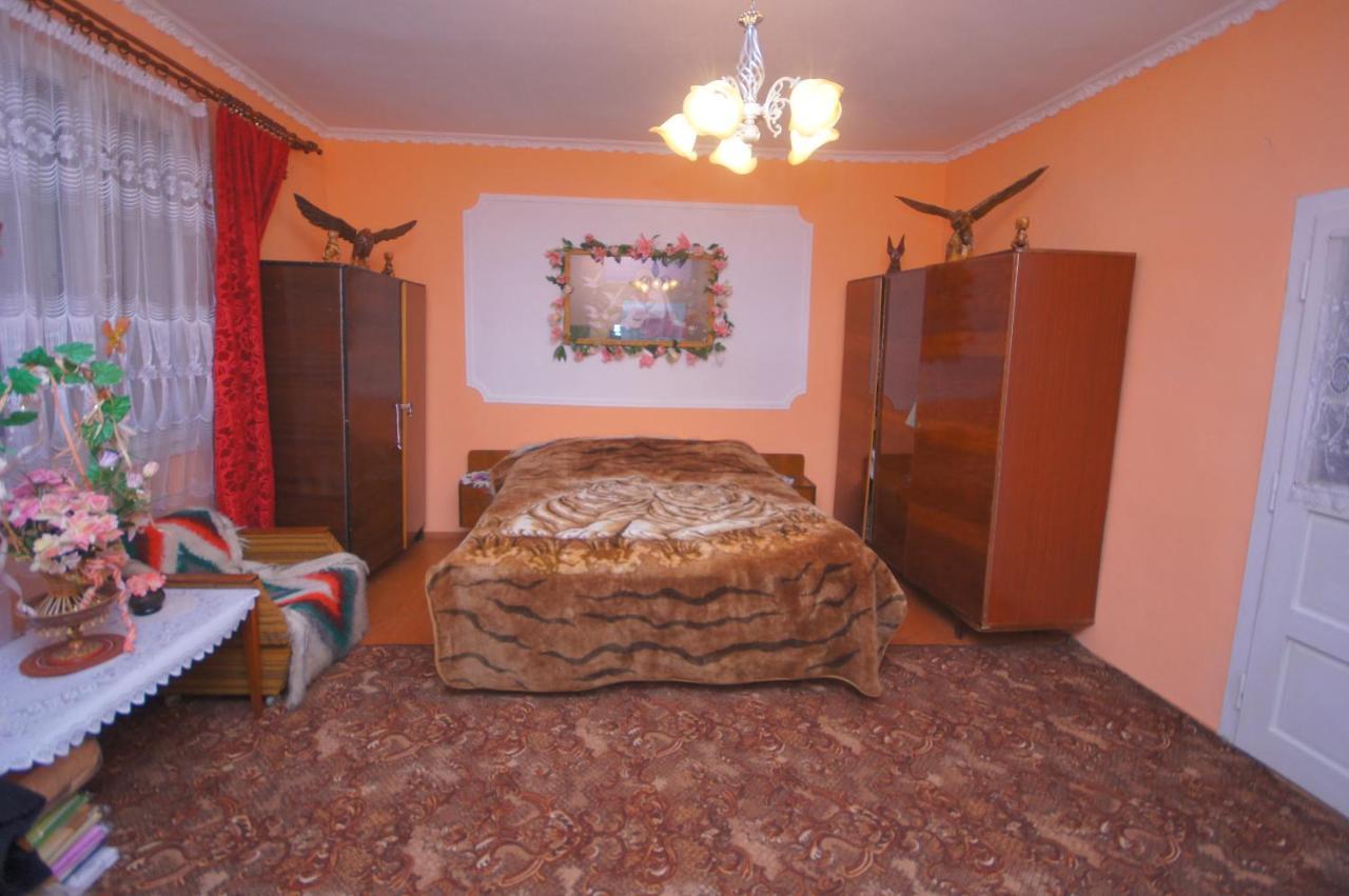 Hotel Аня Рома Lazeshchyna Exterior foto